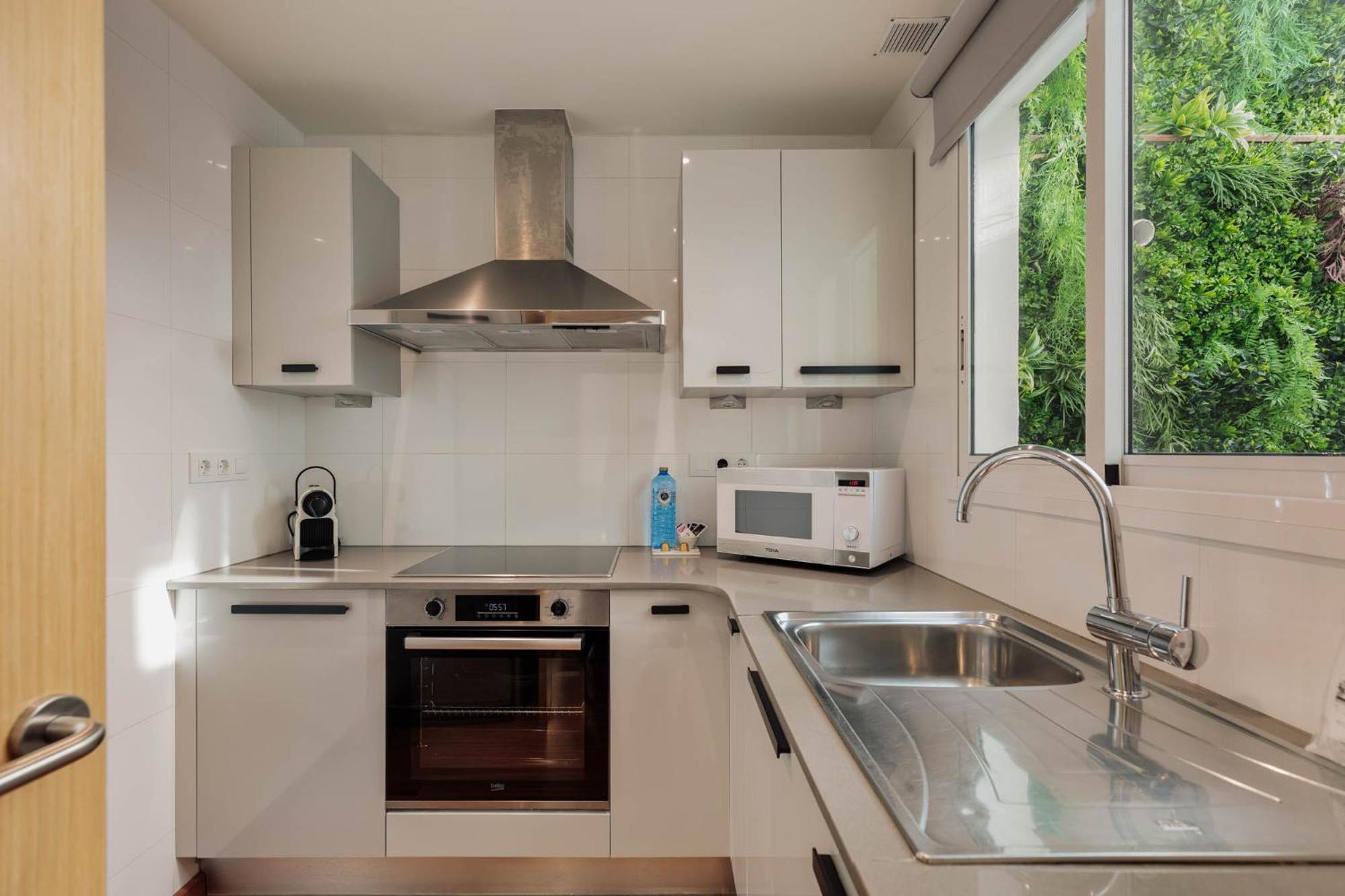 Group Dreams Apartment